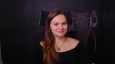 Snapshot of _olivia_moon chatting on 09.20.25 Olivia online show from 09.20.25