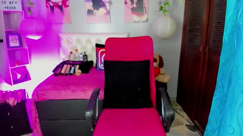 Snapshot of _pamela_ebony chatting on 11.21.25 pamela online show from 11.21.25