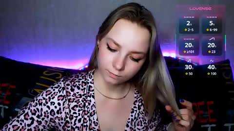 Snapshot of _pando4ka_ chatting on 02.15.26 pando4ka online show from 02.15.26