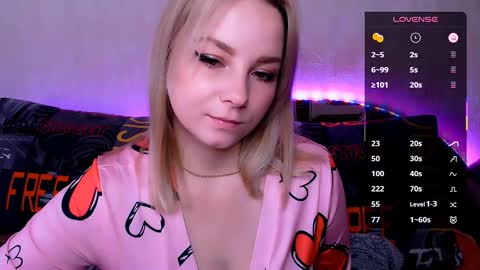 Snapshot of _pando4ka_ chatting on 02.22.26 pando4ka online show from 02.22.26