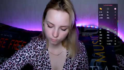 Snapshot of _pando4ka_ chatting on 04.16.26 pando4ka online show from 04.16.26