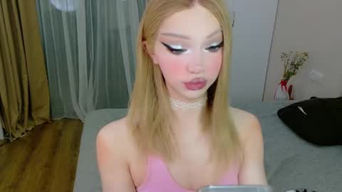 _paprika online show from 11.20.25