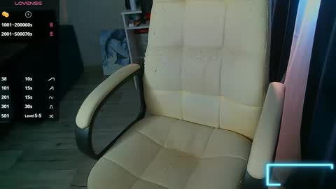 Ilona online show from 03.12.25