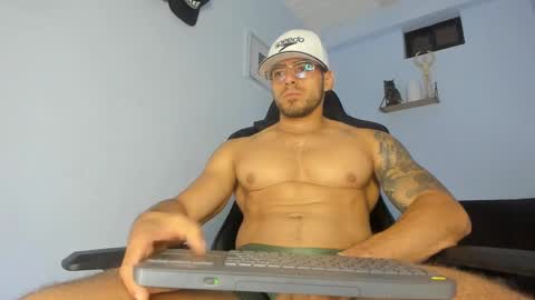 Snapshot of _poseidon1_ chatting on 02.13.25 Poseidon online show from 02.13.25