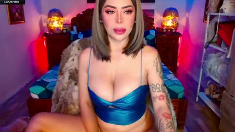 Snapshot of _queengoddess_ chatting on 06.05.26 Hi my name is selinaim glad to meet everyone here online show from 06.05.26