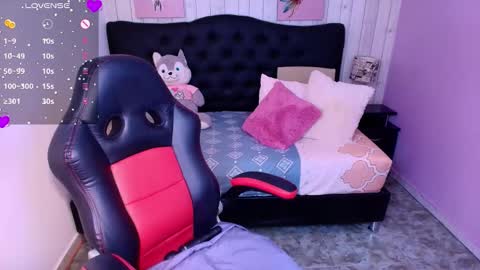 Snapshot of _rachel_jones_ chatting on 03.04.26 Rachel Jones online show from 03.04.26