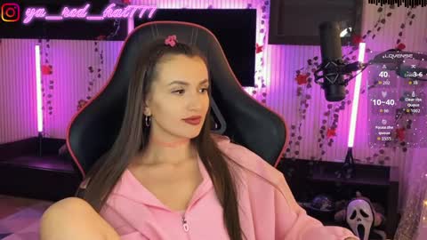 -RED HAT- online show from 04.17.26