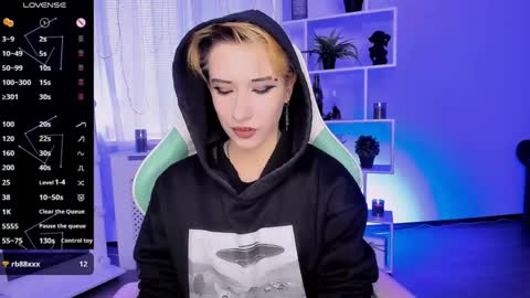 Snapshot of _rein_ramm chatting on 04.18.26 Rein online show from 04.18.26