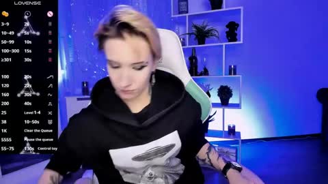 Snapshot of _rein_ramm chatting on 04.18.26 Rein online show from 04.18.26