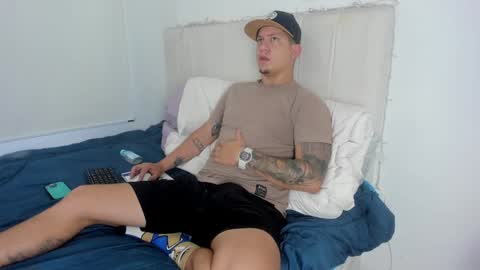 Roberto online show from 12.04.24