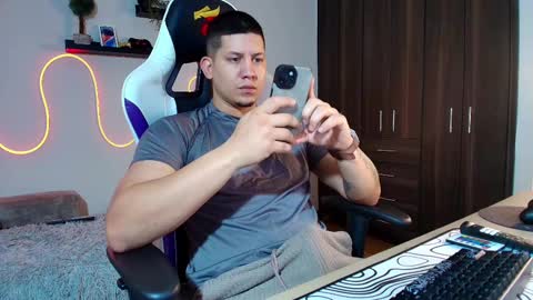 Roberto online show from 02.18.25