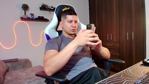 Roberto online show from 02.22.25