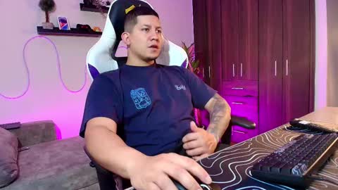 Roberto online show from 02.26.25