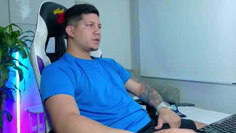 Snapshot of _robertobaggio chatting on 02.13.26 Roberto online show from 02.13.26