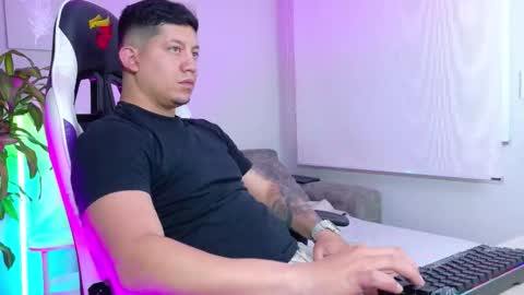 Snapshot of _robertobaggio chatting on 02.16.26 Roberto online show from 02.16.26