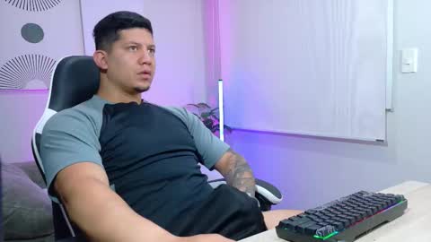 Snapshot of _robertobaggio chatting on 02.24.26 Roberto online show from 02.24.26