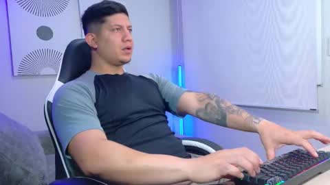 Snapshot of _robertobaggio chatting on 03.02.26 Roberto online show from 03.02.26