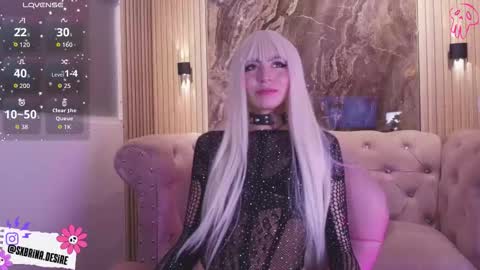 Snapshot of _sabrinaa_1 chatting on 11.06.25 Sabrina online show from 11.06.25