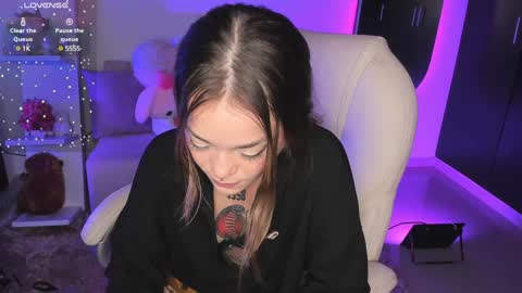   online show from 12.11.24