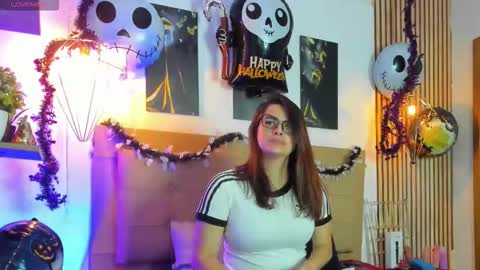 Snapshot of _samanthaa_foxx chatting on 10.24.25 SAMANTHA FOX online show from 10.24.25