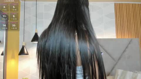Snapshot of _sammy_fit chatting on 04.27.26 Antonella online show from 04.27.26