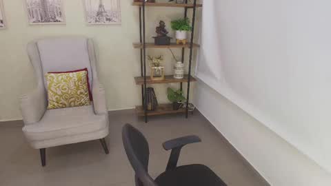 Snapshot of _sassy_girl chatting on 04.18.26 Sassy Girl online show from 04.18.26