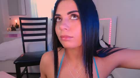 Snapshot of _savazar chatting on 01.13.25 Savazar online show from 01.13.25