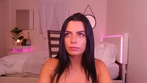 Snapshot of _savazar chatting on 02.22.25 Savazar online show from 02.22.25