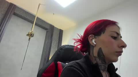 Snapshot of _selene_red chatting on 06.15.26 Selene online show from 06.15.26