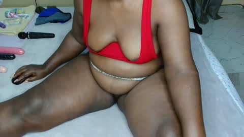Snapshot of _sexxyleemama chatting on 01.13.26 _sexxyleemama online show from 01.13.26