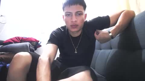 Juan Pablo-independent model online show from 03.09.25