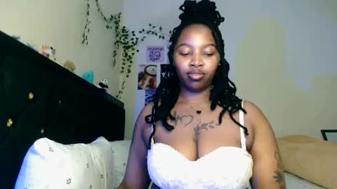 Snapshot of _sexysquirter chatting on 02.24.26 _sexysquirter online show from 02.24.26