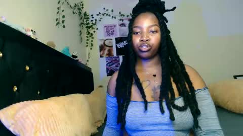 Snapshot of _sexysquirter chatting on 04.17.26 _sexysquirter online show from 04.17.26