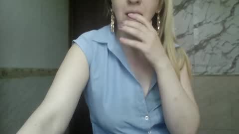 Snapshot of _sexyxsveta_ chatting on 06.02.26 SexyXSveta online show from 06.02.26