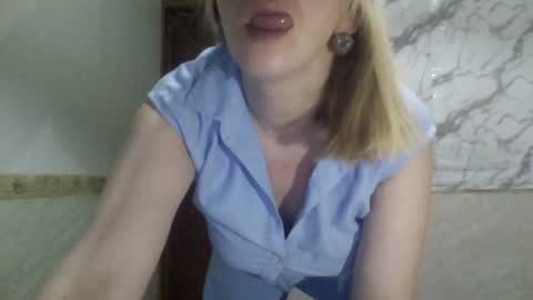 Snapshot of _sexyxsveta_ chatting on 07.19.26 SexyXSveta online show from 07.19.26