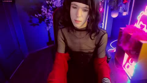 Snapshot of _shinmei_ chatting on 05.29.26 Shin online show from 05.29.26