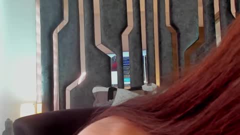 _silvia_vega_ online show from 12.11.24