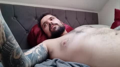 _smiley_bear27 online show from 11.27.25