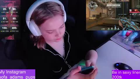 Snapshot of _sofia_adam_ chatting on 05.22.26 pups online show from 05.22.26