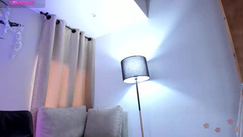    640  200   online show from 03.04.26