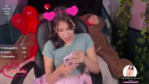 Sophie  online show from 02.16.25