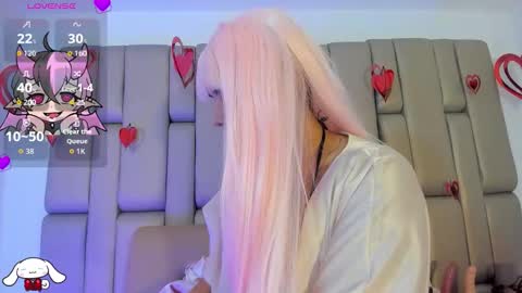 Snapshot of _sowy_venus_ chatting on 02.18.26 V E N U S online show from 02.18.26