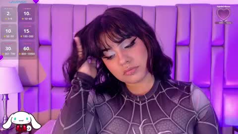Snapshot of _sowy_venus_ chatting on 04.30.26 V E N U S online show from 04.30.26