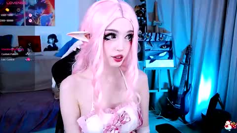 Snapshot of _sparkland_ chatting on 09.25.25 Emy and MilkyCute today MY TG CHANNEL online show from 09.25.25