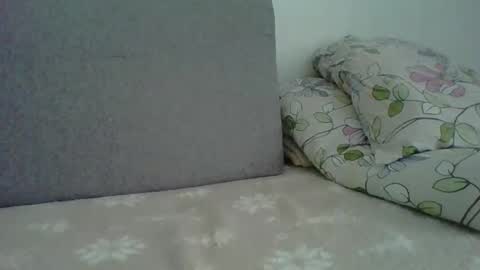 Snapshot of _squirty_pussyyy_ chatting on 10.16.25 Melisa online show from 10.16.25