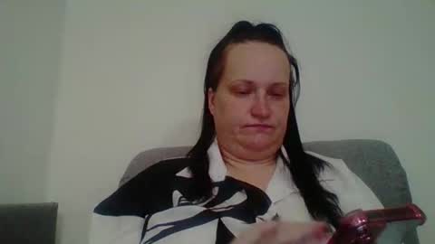 Snapshot of _squirty_pussyyy_ chatting on 11.10.25 Melisa online show from 11.10.25