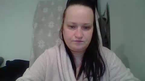 Snapshot of _squirty_pussyyy_ chatting on 11.16.25 Melisa online show from 11.16.25