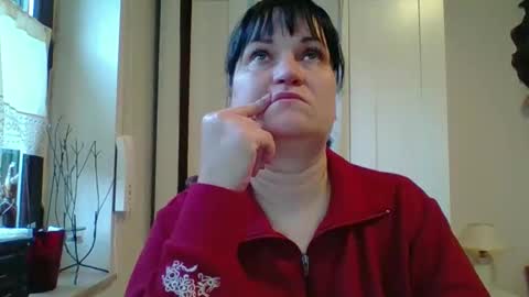 Snapshot of _squirty_pussyyy_ chatting on 12.04.25 Melisa online show from 12.04.25