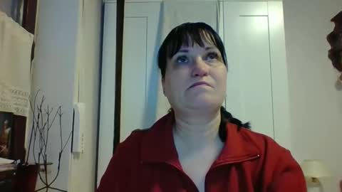 Snapshot of _squirty_pussyyy_ chatting on 12.04.25 Melisa online show from 12.04.25