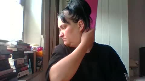 Snapshot of _squirty_pussyyy_ chatting on 06.02.26 Melisa online show from 06.02.26